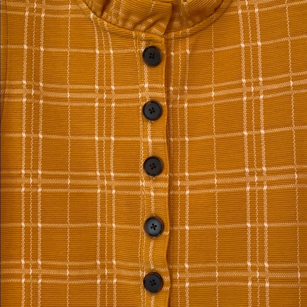 Ann Taylor checked ruffle Henley shell top xs - Picture 3 of 5